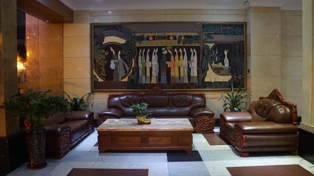 Yu Ting Hotel - Dong Chen Hotel Branch Гуанджоу Екстериор снимка